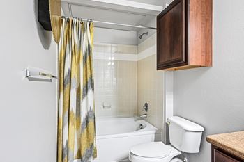 Ceramic tile bath